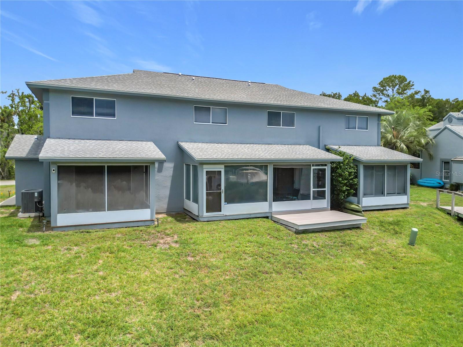 PELICAN COVE 02 CONDO - Residential