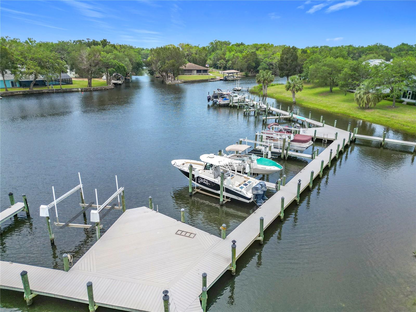 PELICAN COVE 02 CONDO - Residential