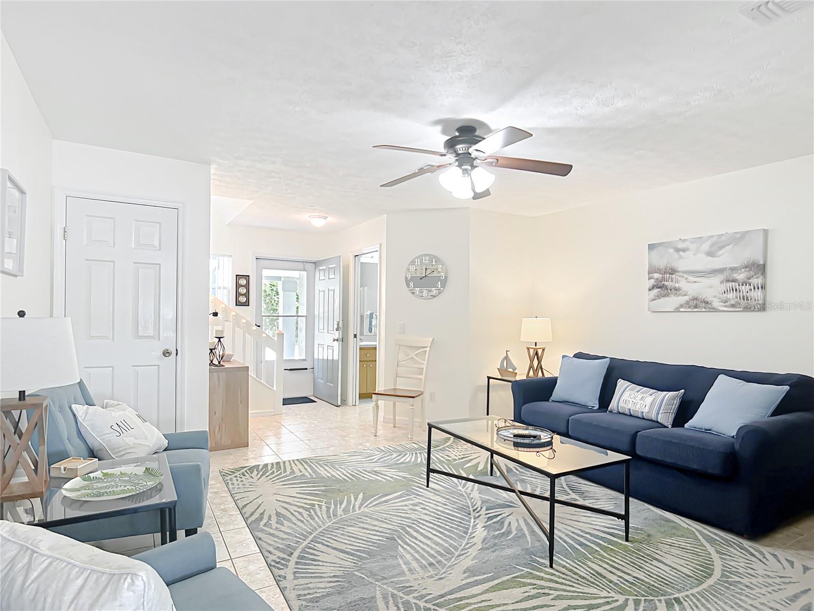 PELICAN COVE 02 CONDO - Residential