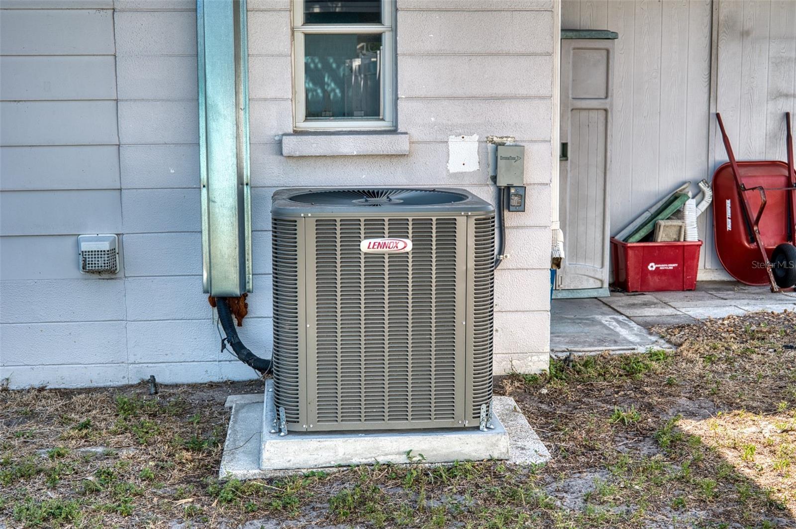 SOUTH GATE - Residential