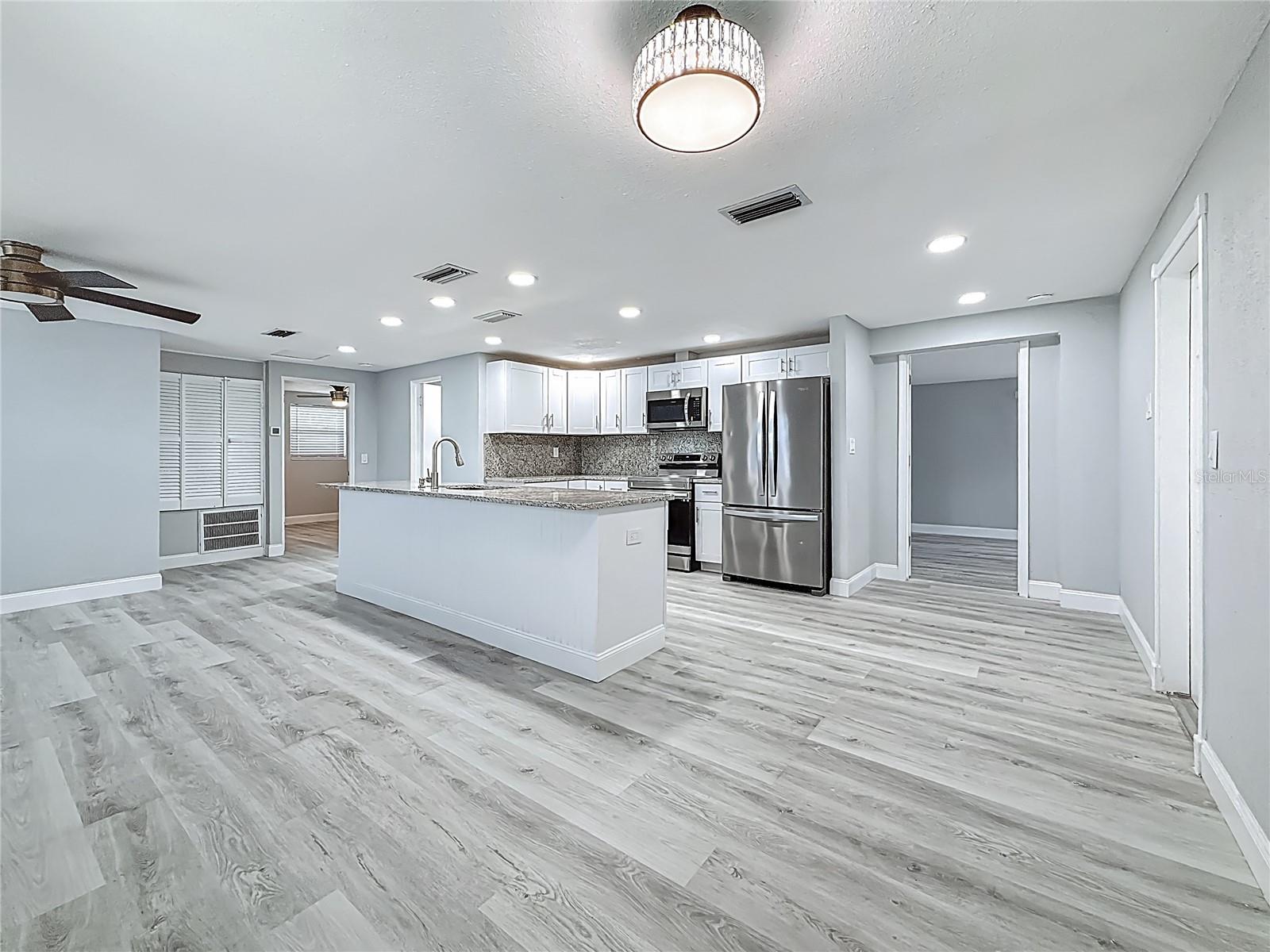 5600 65TH TERRACE N