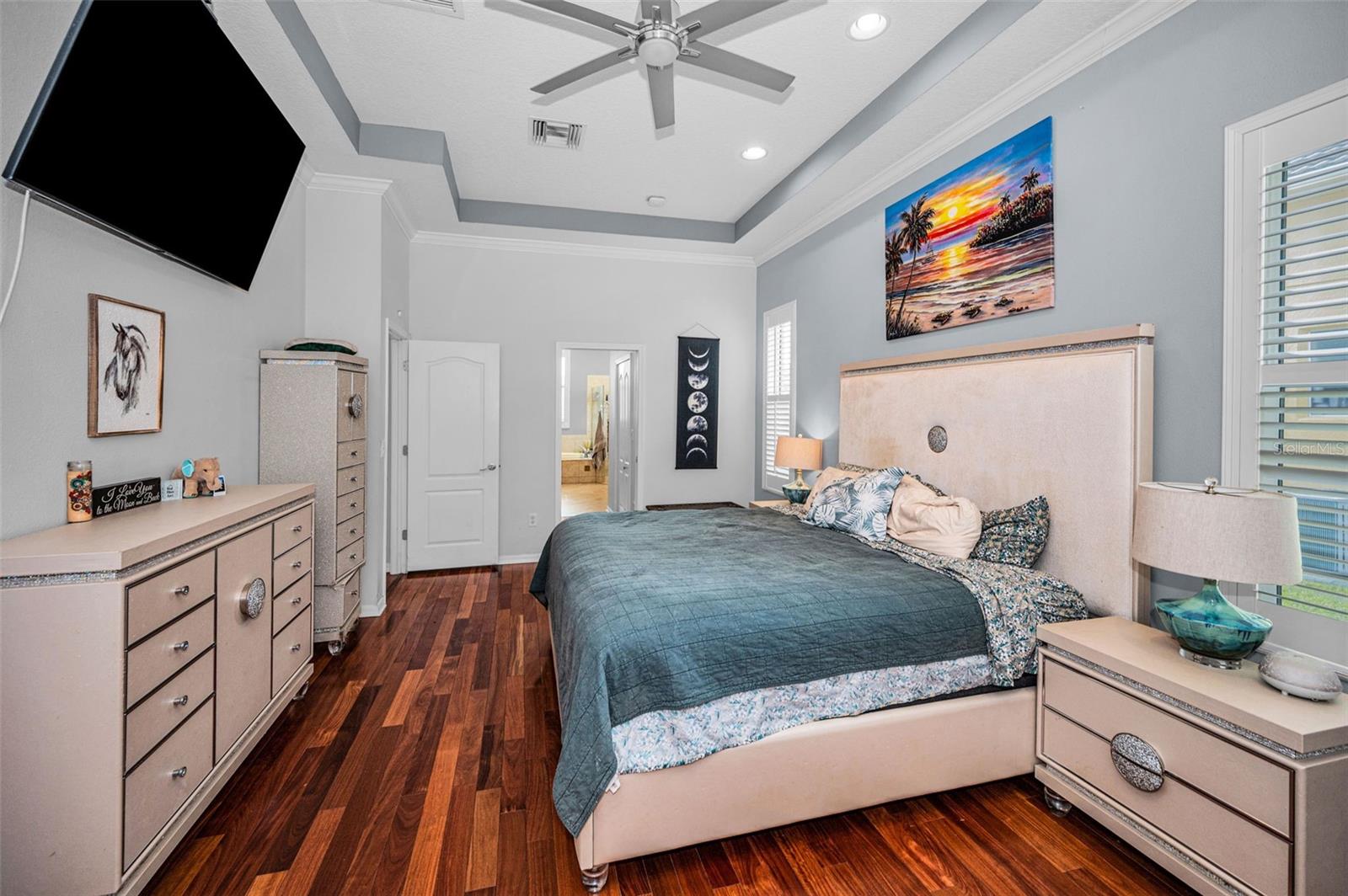 WATERS EDGE 02 - Residential