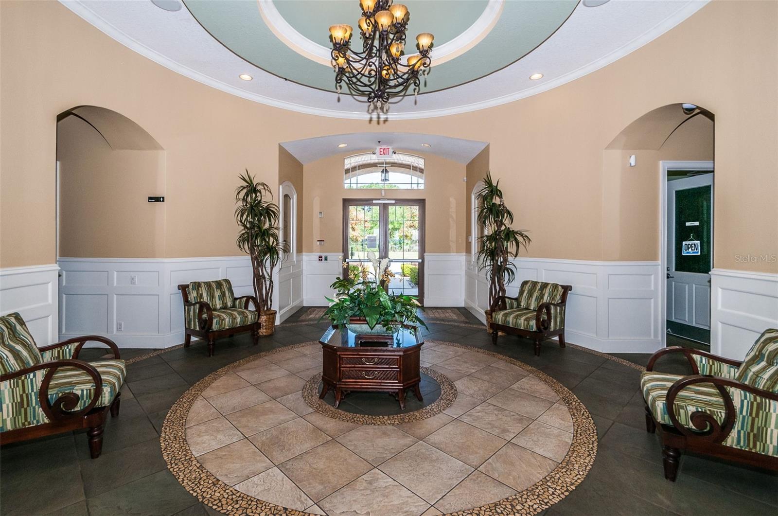 WATERS EDGE 02 - Residential