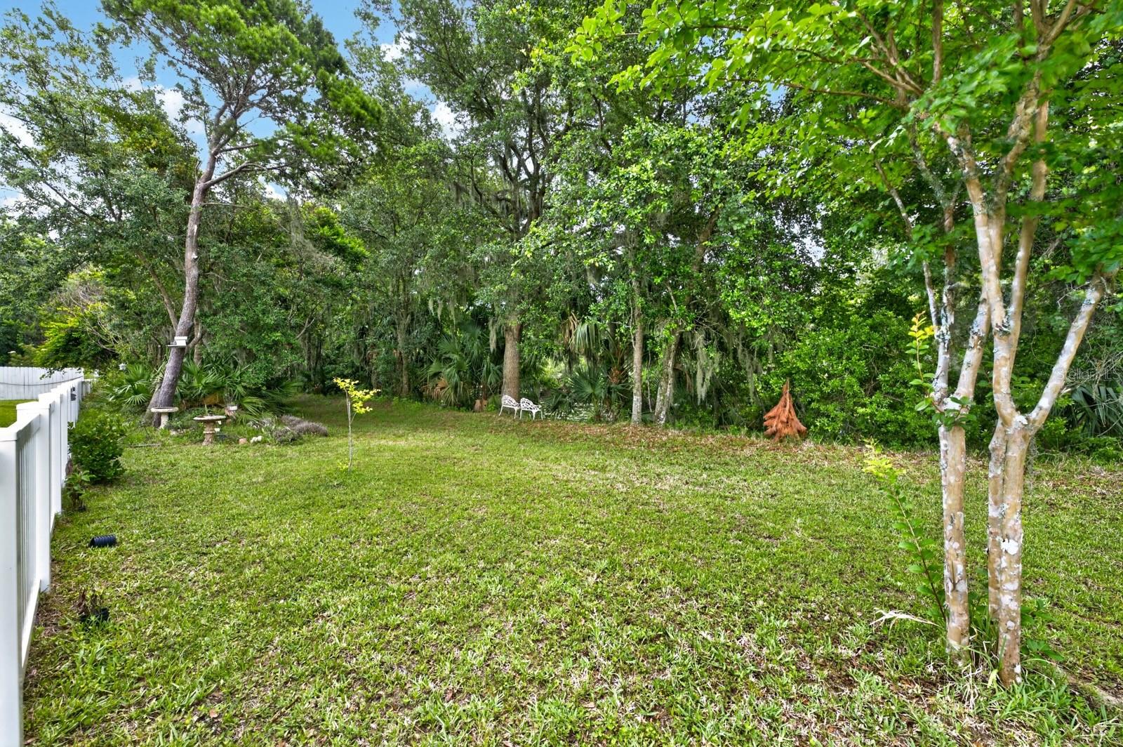 HIDDEN LAKES - Residential