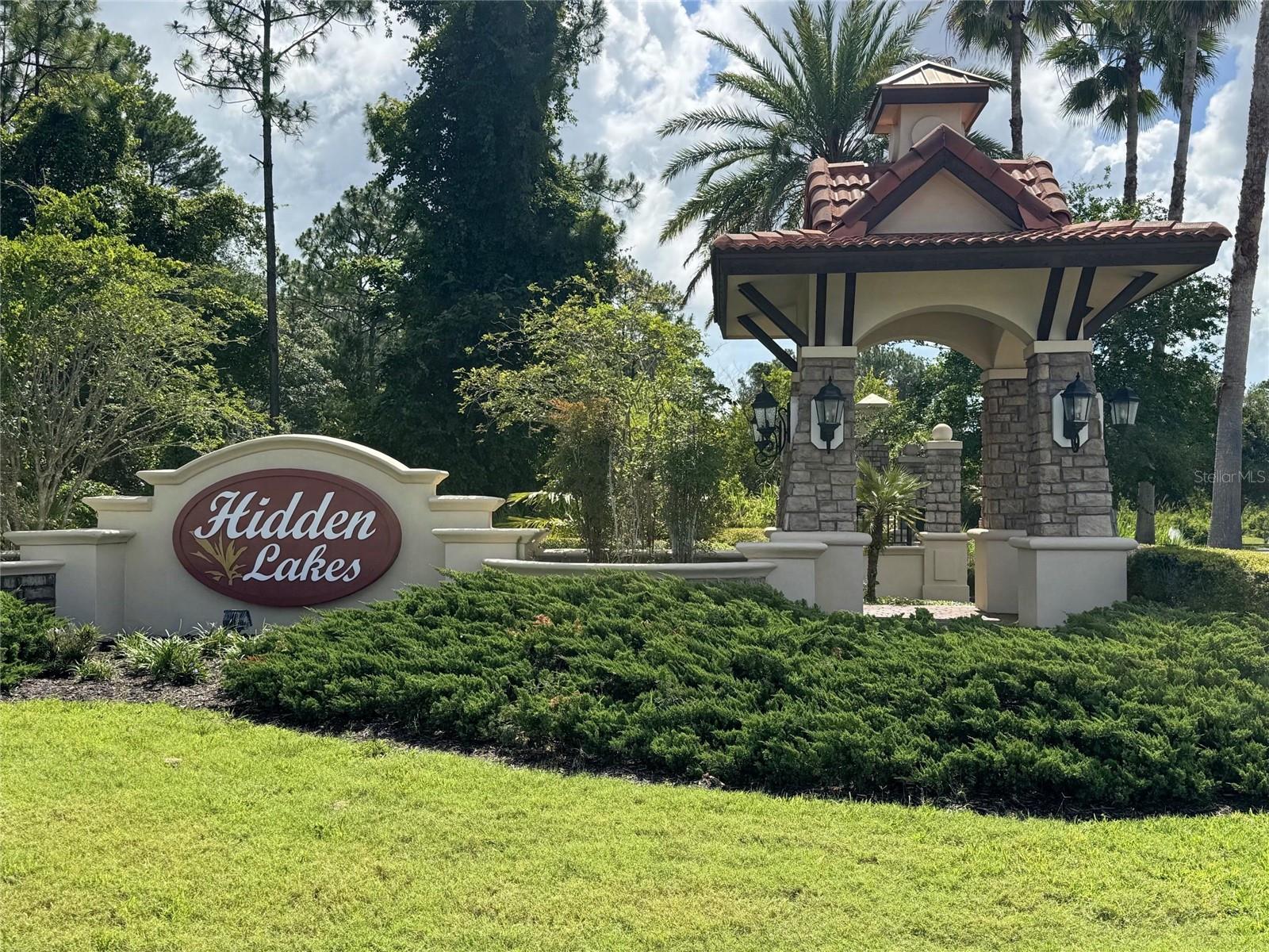 HIDDEN LAKES - Residential