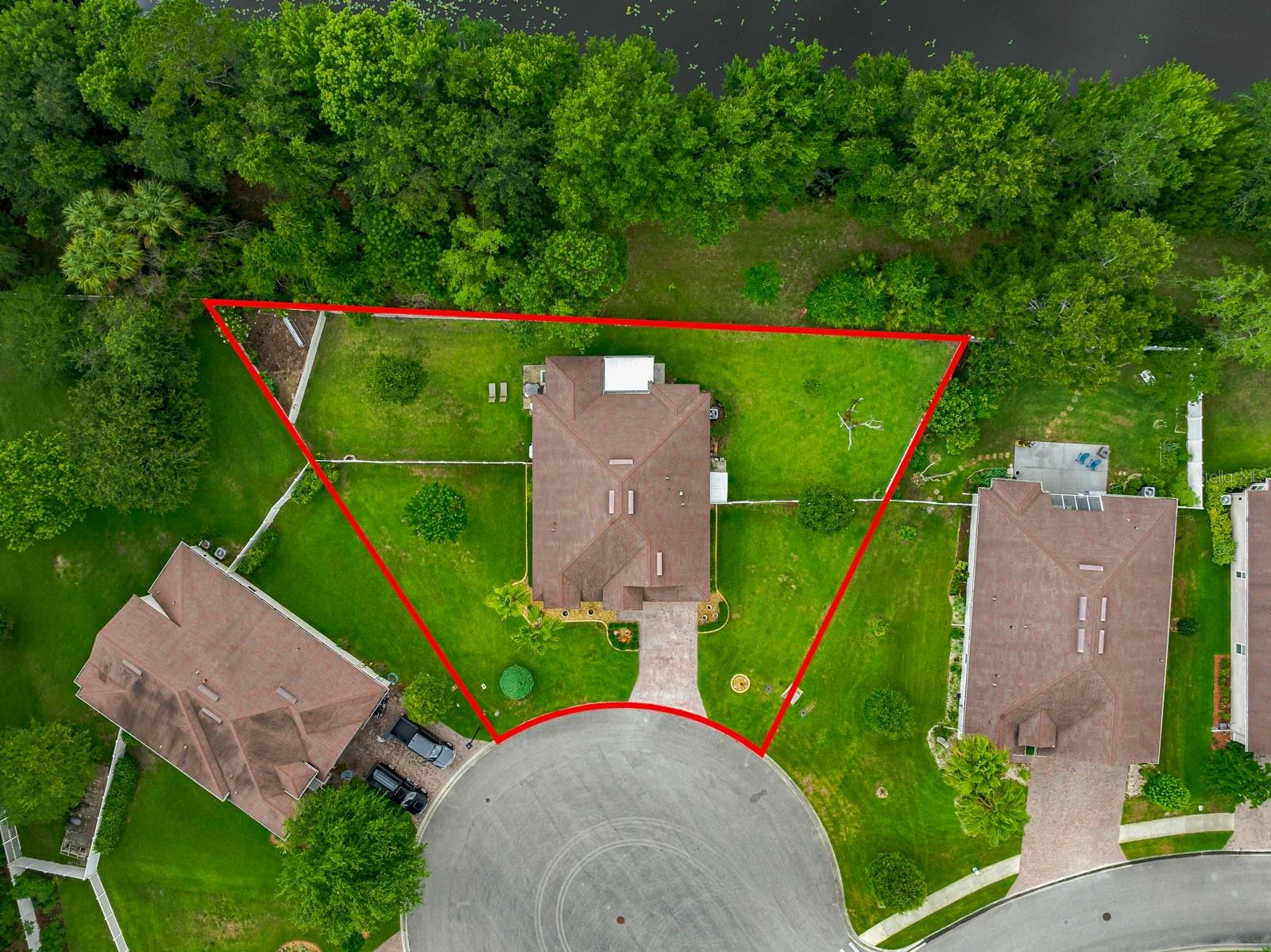 HIDDEN LAKES - Residential