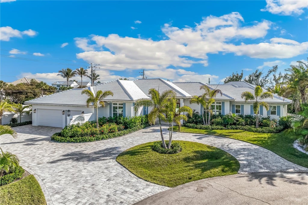 Photo of 9901 NE Gasparilla Pass Boulevard, Boca Grande, FL 33921 (MLS # D6149211)