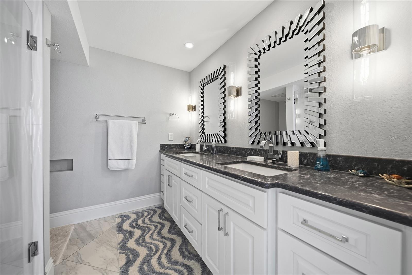 CLEARWATER SAND KEY - Residential