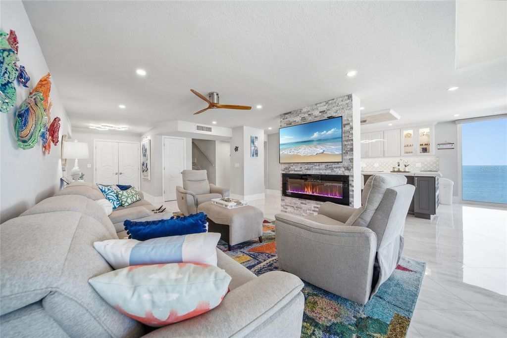 Photo of 1390 Gulf Boulevard #PH 2, Clearwater Beach, FL 33767 (MLS # TB8478215)