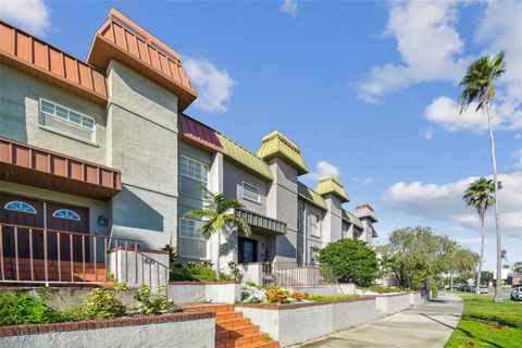 166 E DAVIS BOULEVARD TAMPA FL 33606