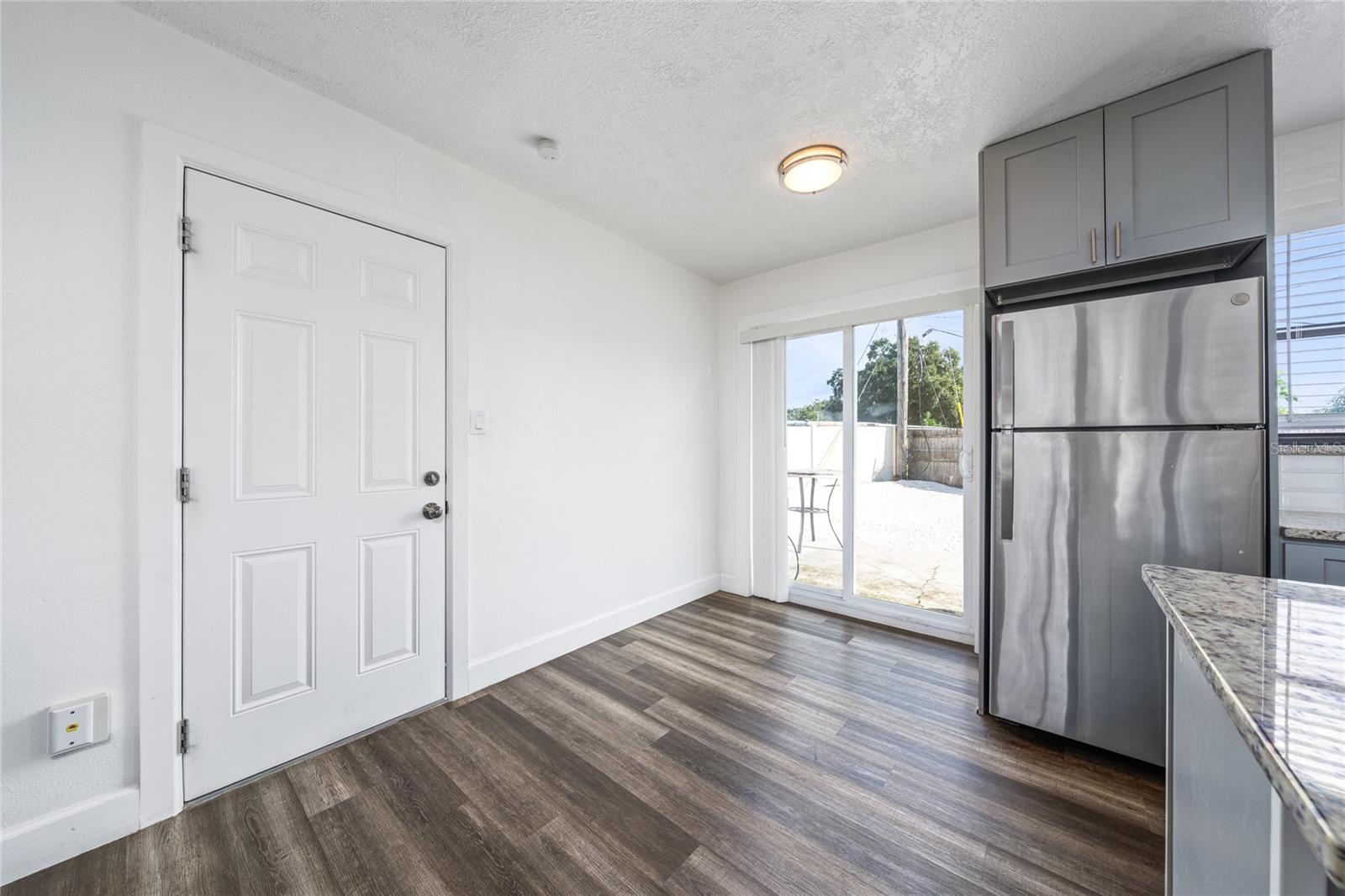 ENGELWOOD PARK - Residential