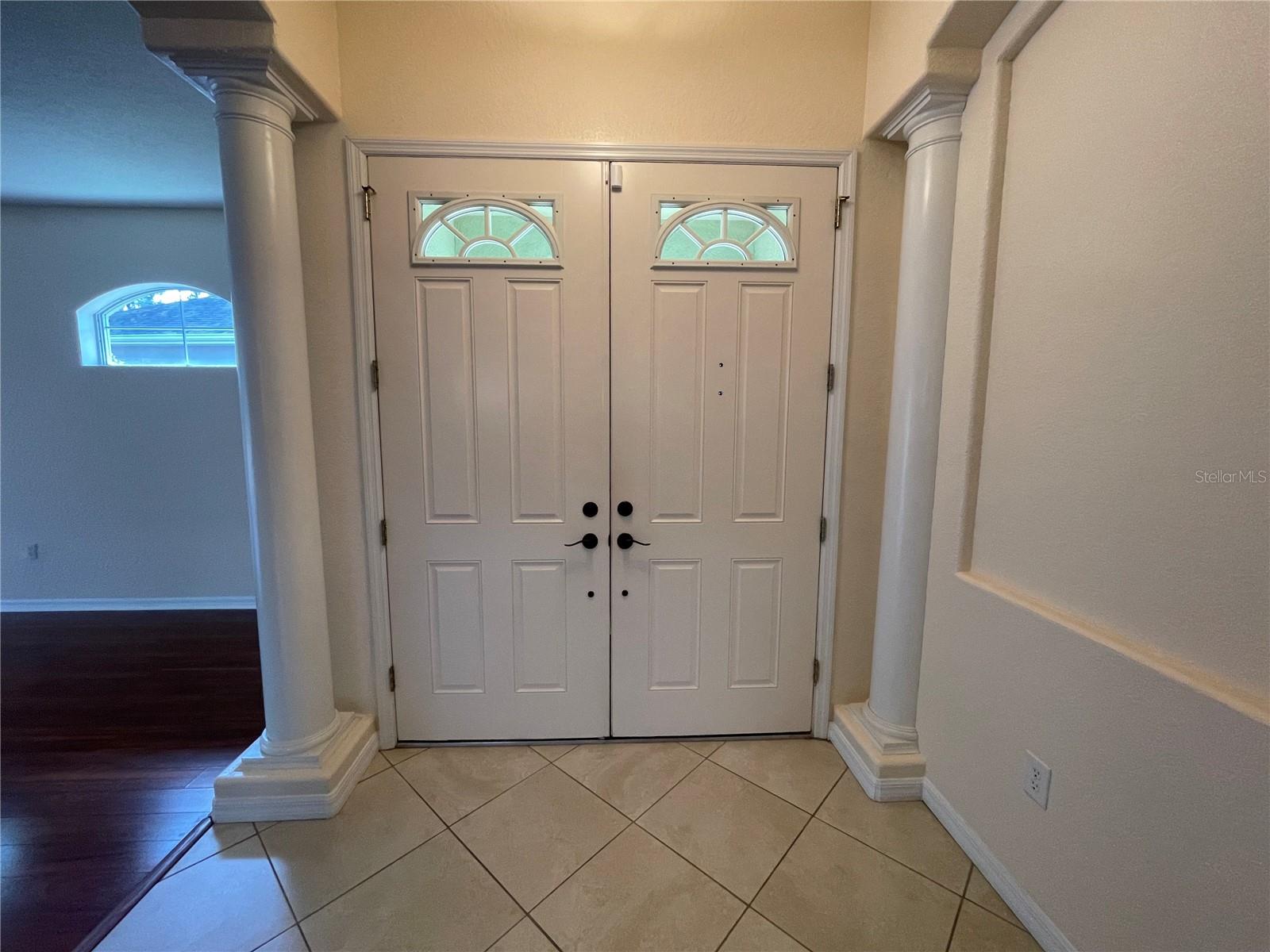 HERNANDO OAKS PH 1 - Residential