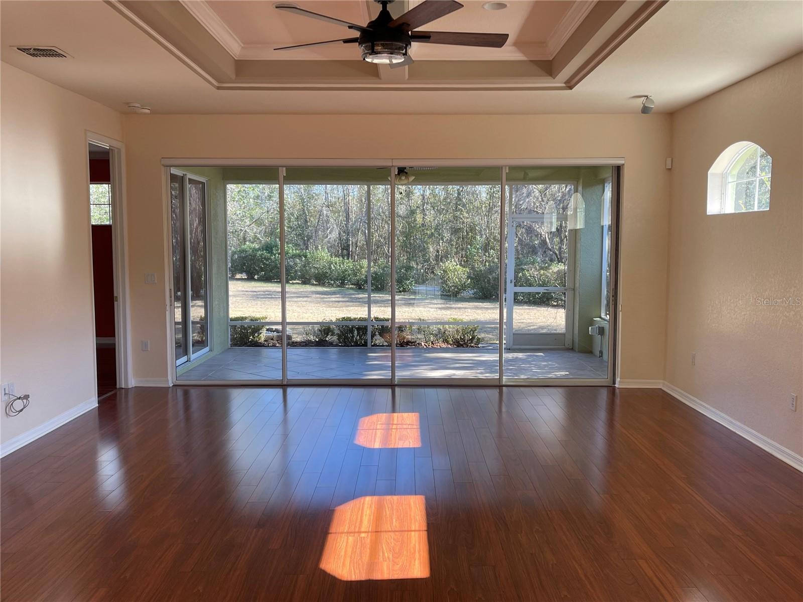 HERNANDO OAKS PH 1 - Residential