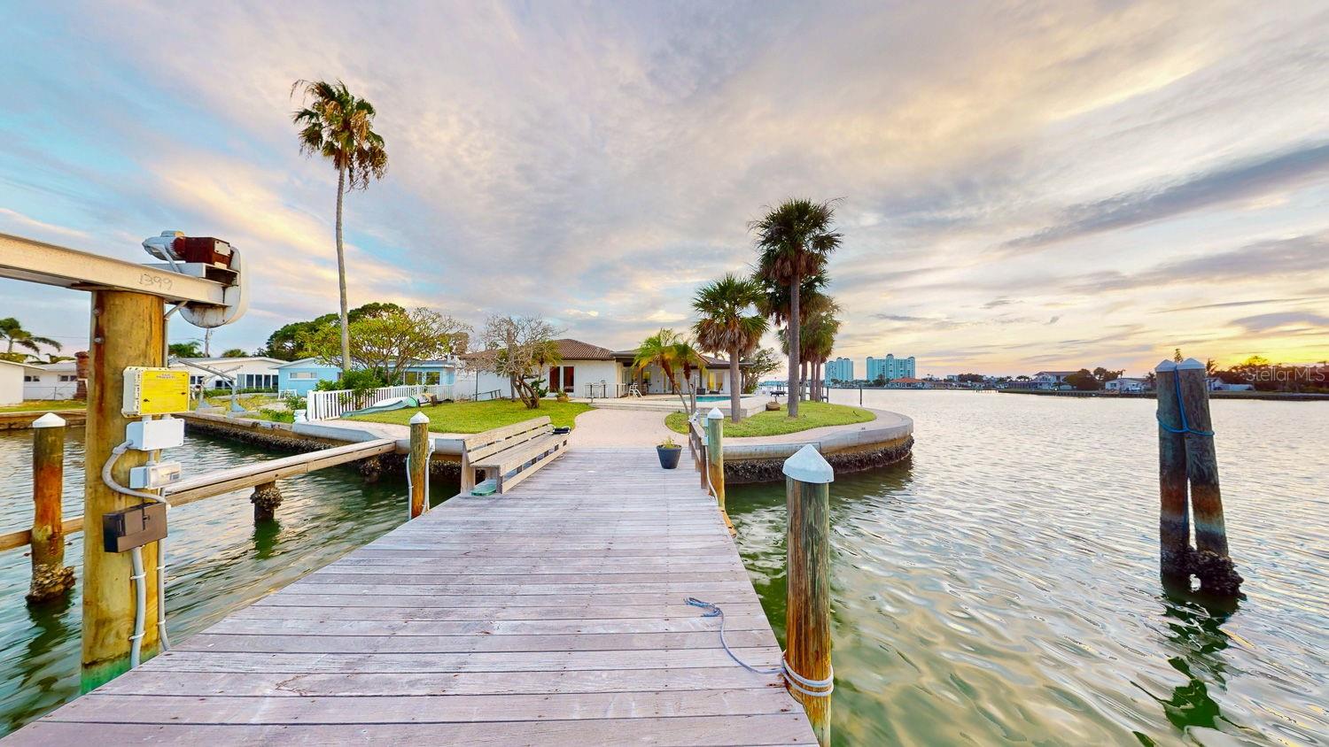 BAHIA SHORES 3RD ADD - Residential