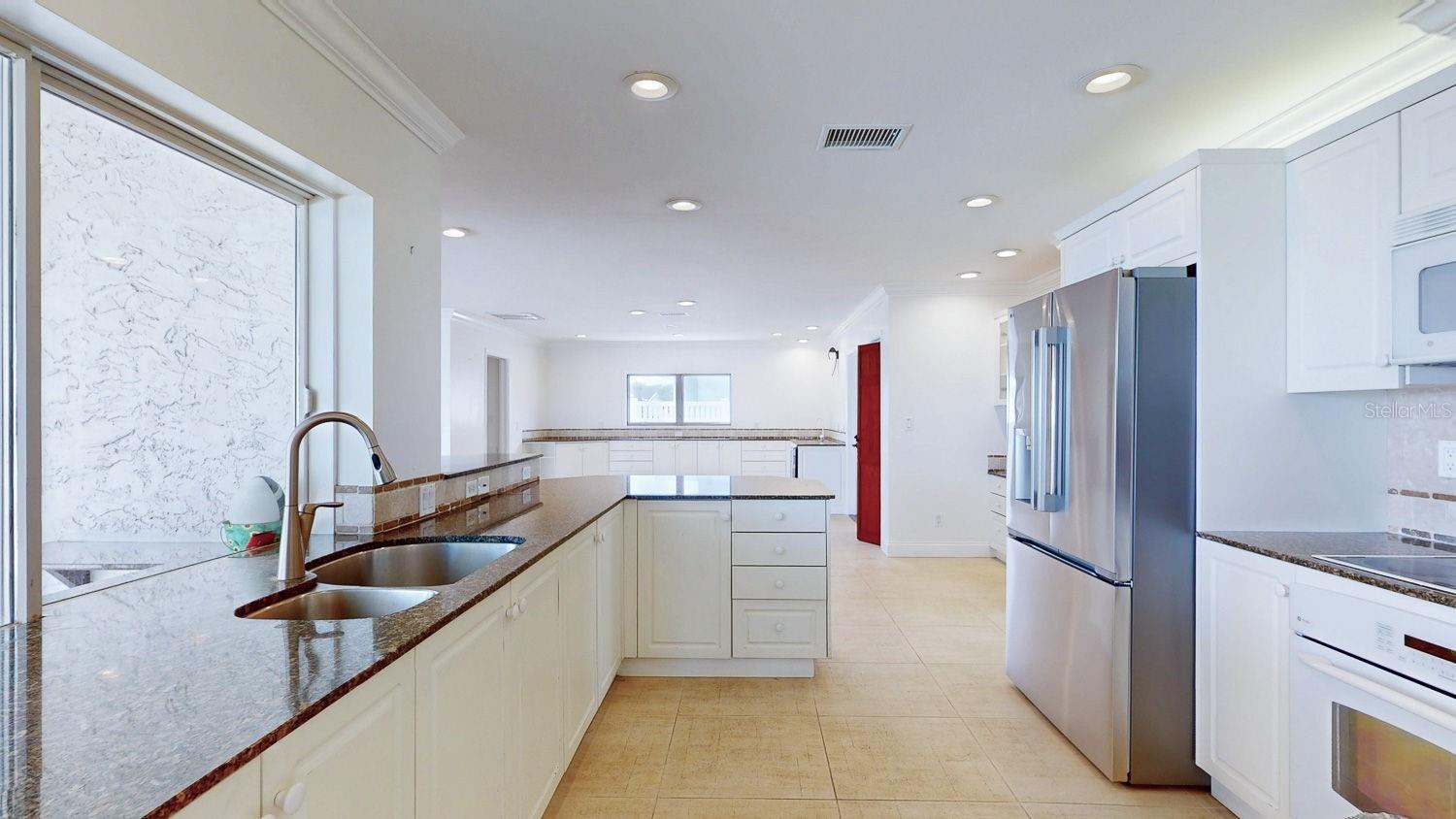BAHIA SHORES 3RD ADD - Residential