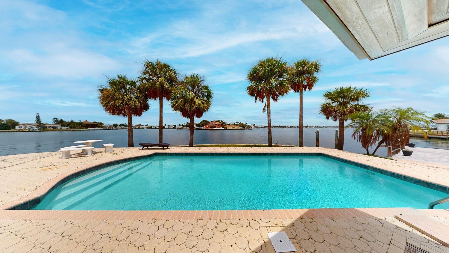 BAHIA SHORES 3RD ADD - Residential
