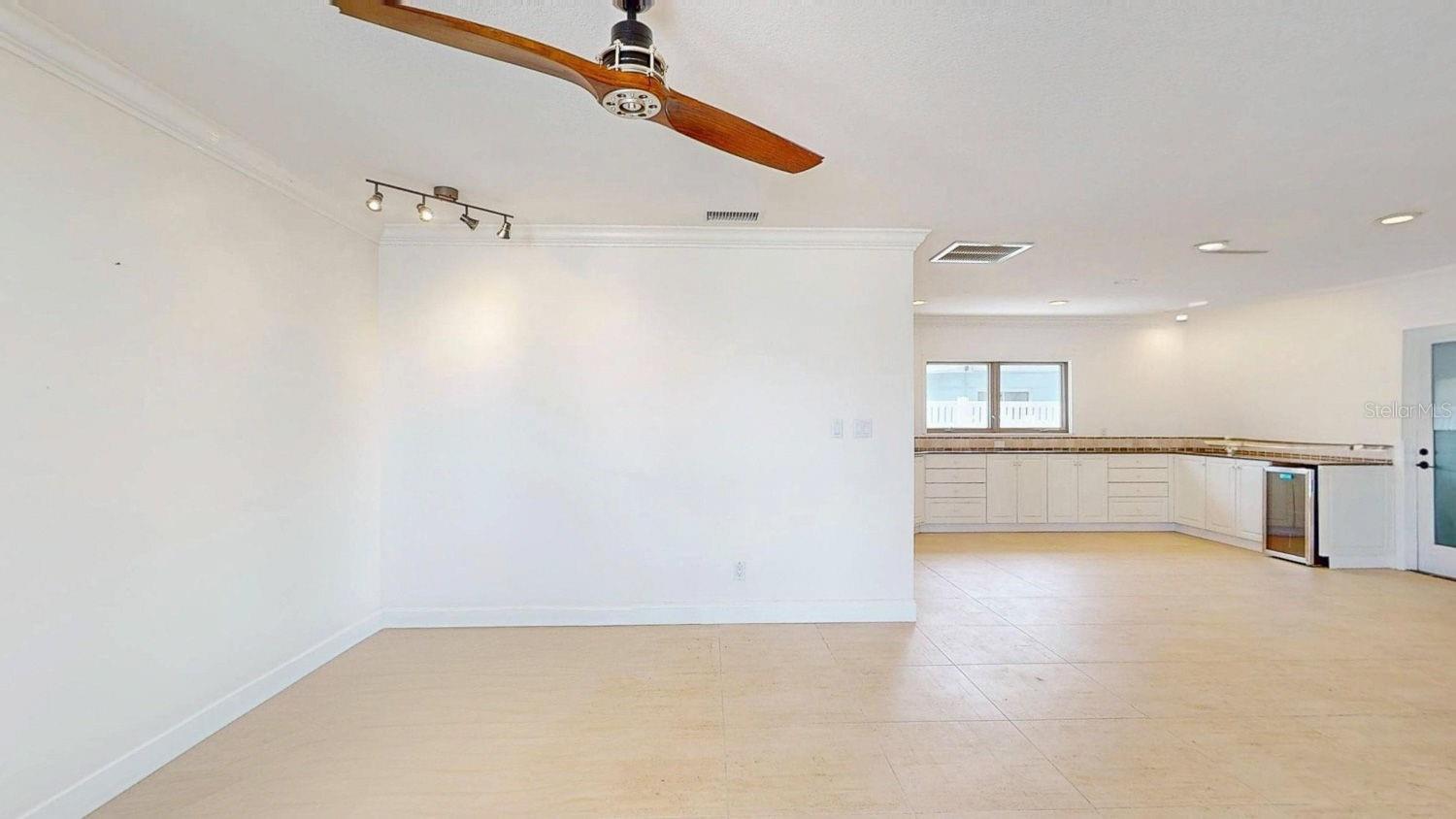 BAHIA SHORES 3RD ADD - Residential