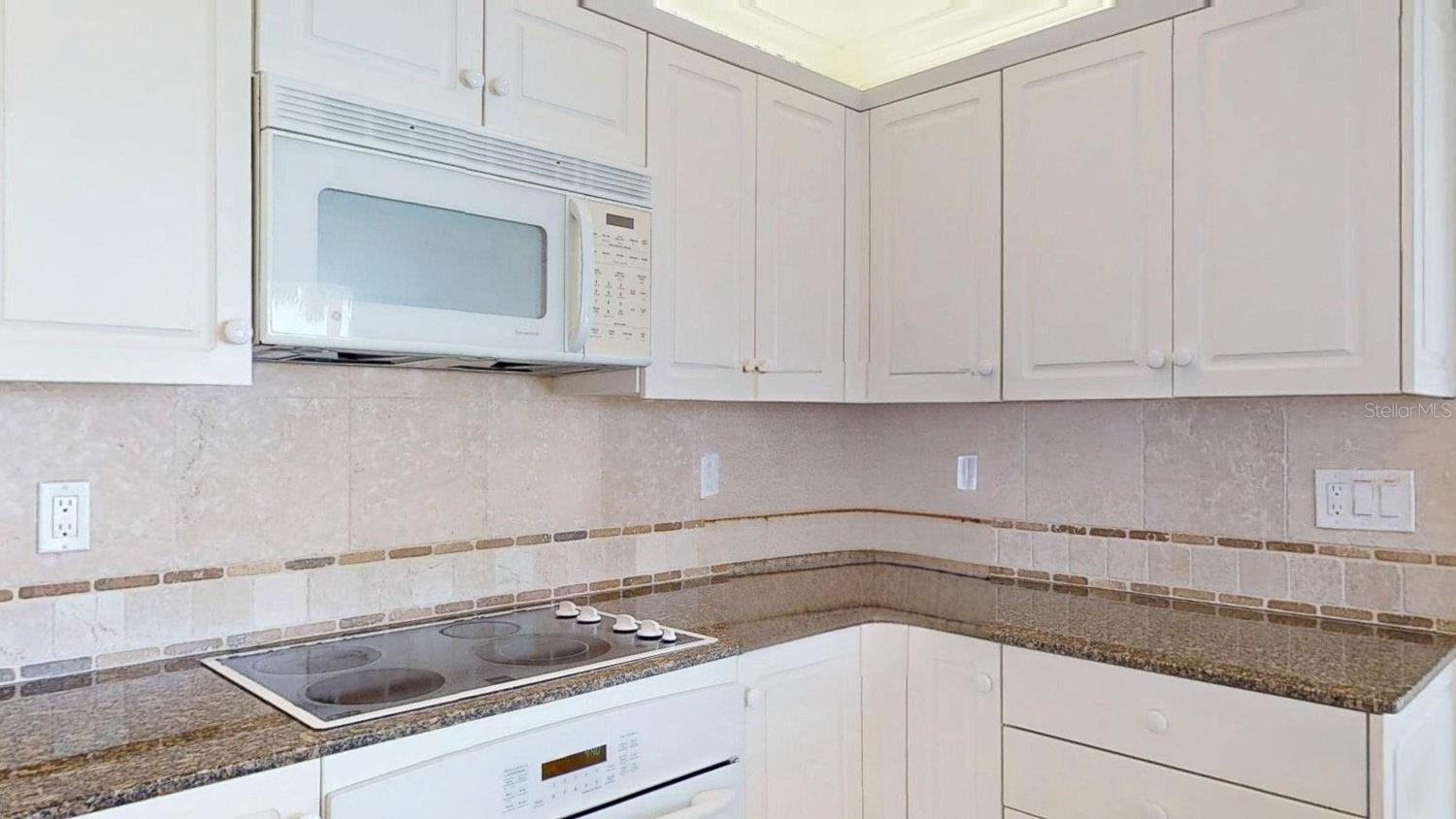BAHIA SHORES 3RD ADD - Residential