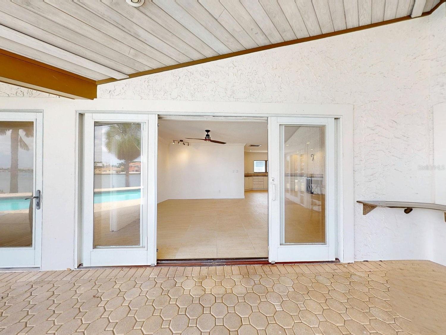 BAHIA SHORES 3RD ADD - Residential