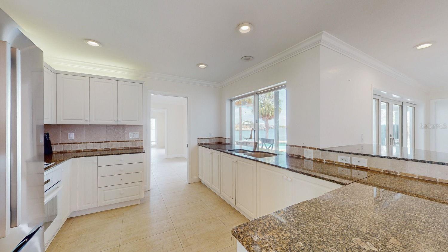 BAHIA SHORES 3RD ADD - Residential