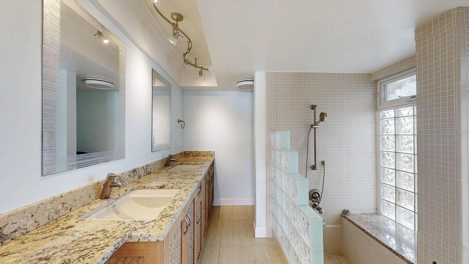 BAHIA SHORES 3RD ADD - Residential