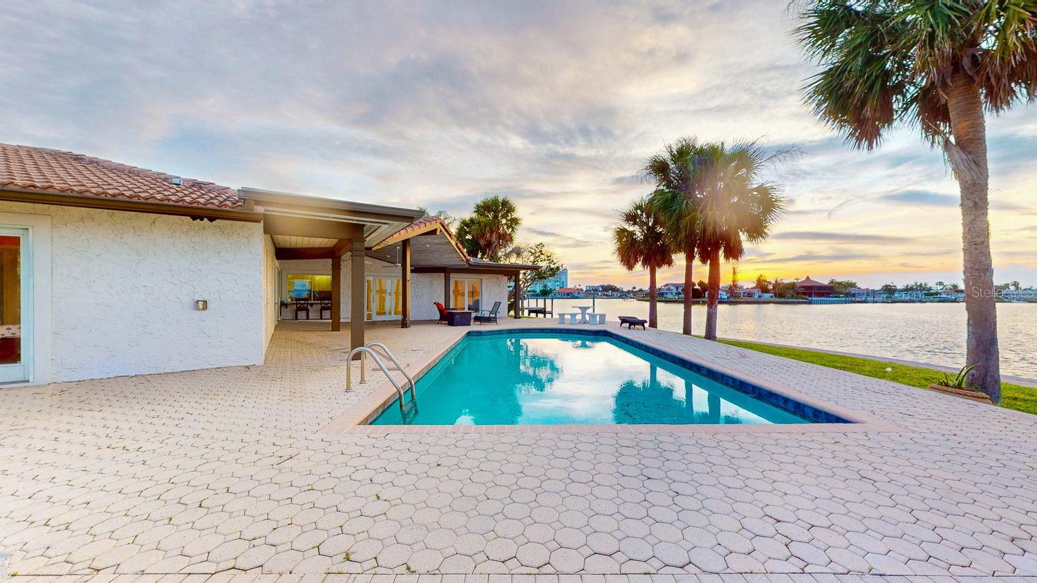 BAHIA SHORES 3RD ADD - Residential