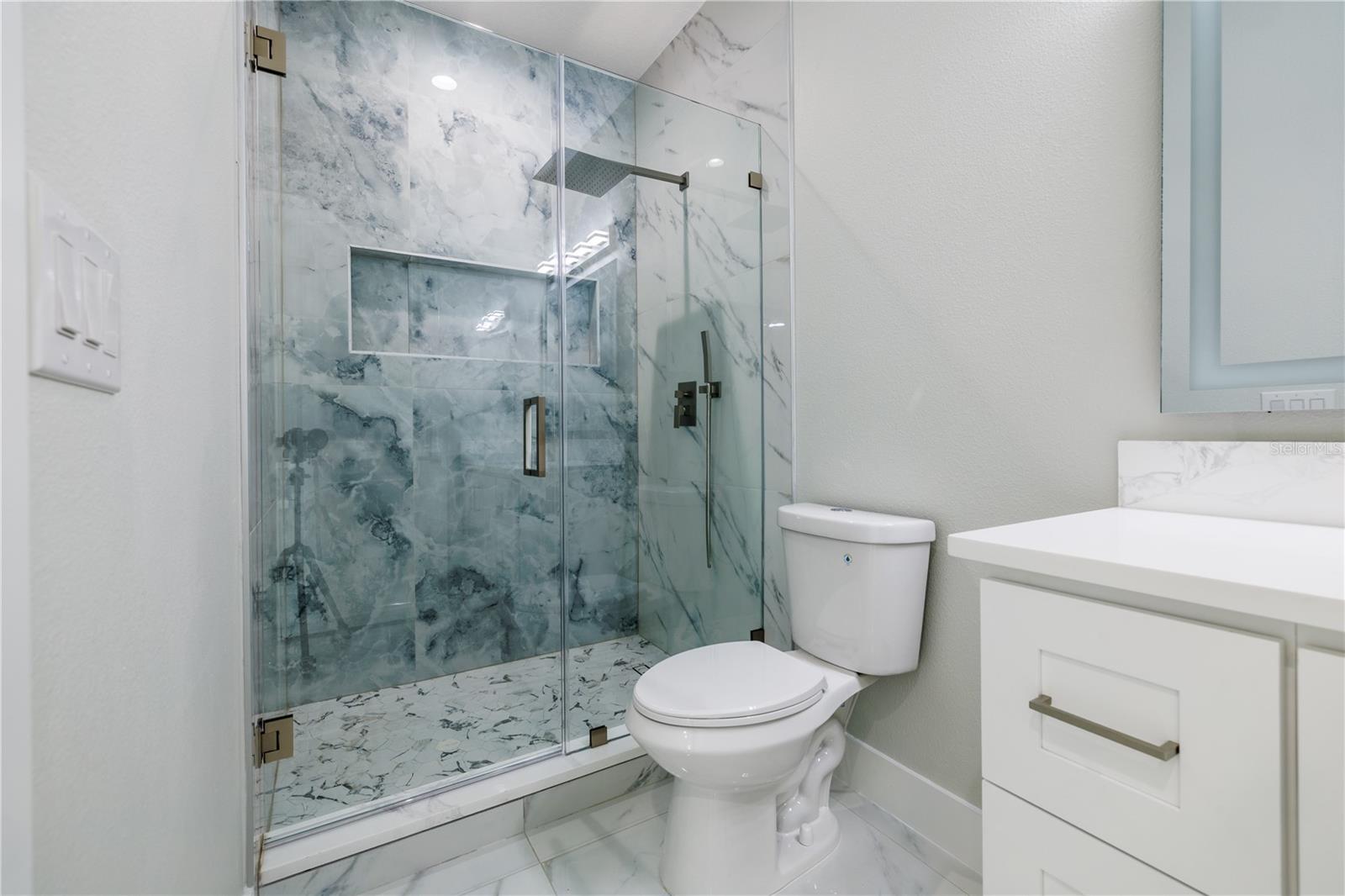 LINCOLN GARDENS BLOCKS 1 & 2 - Residential