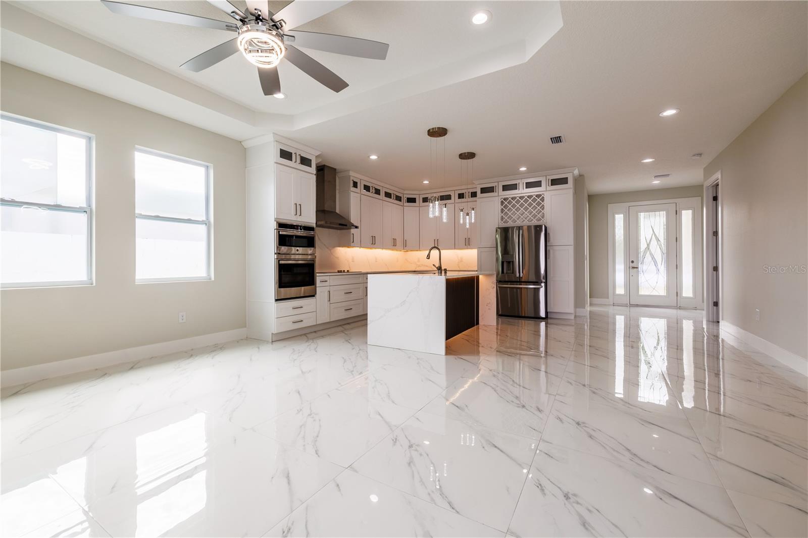 3803 W PALMETTO STREET