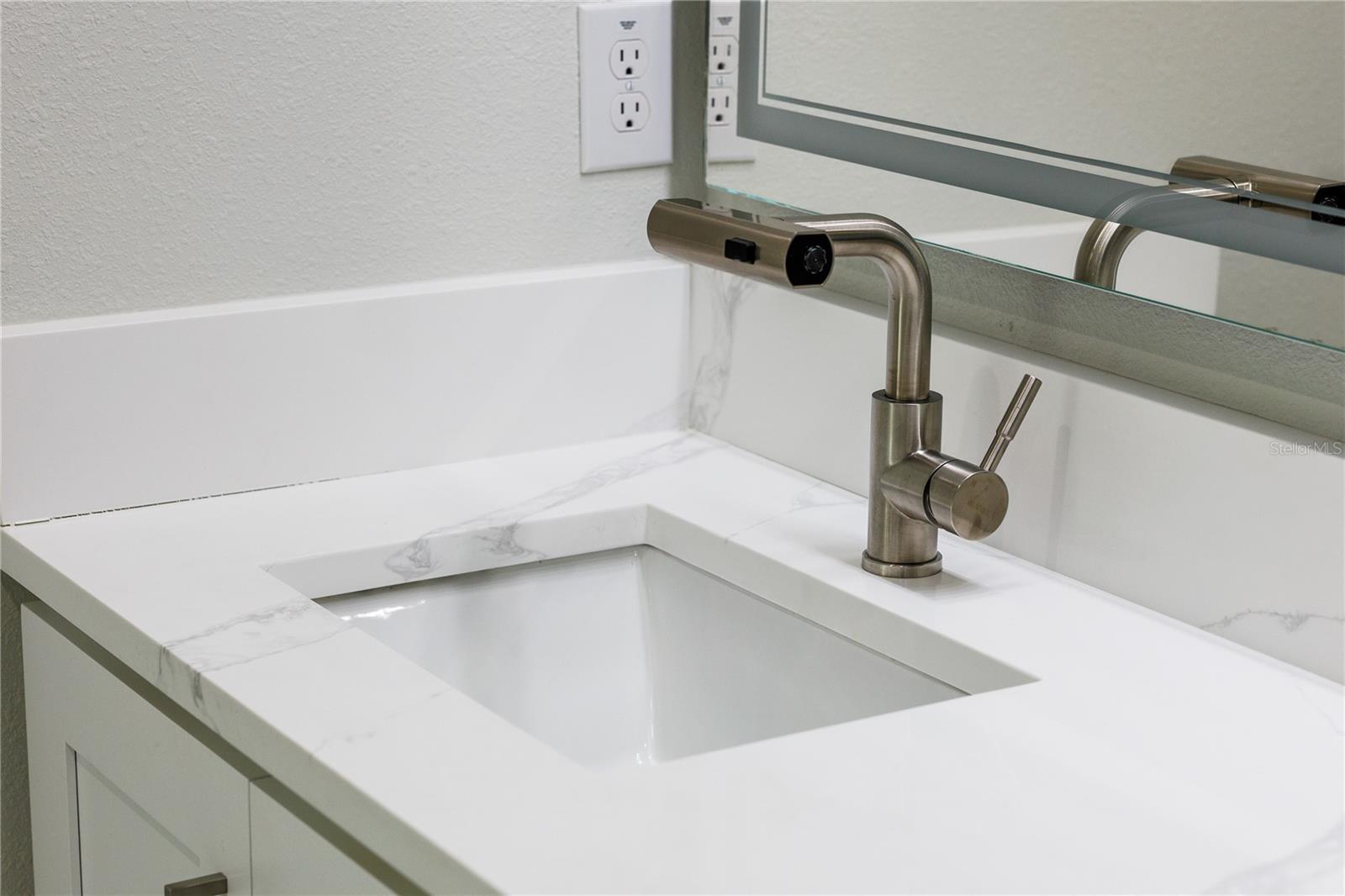 LINCOLN GARDENS BLOCKS 1 & 2 - Residential