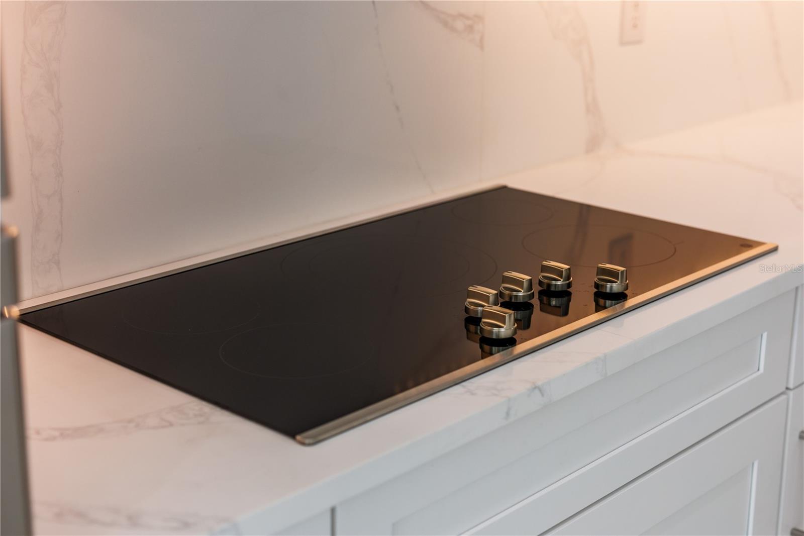 LINCOLN GARDENS BLOCKS 1 & 2 - Residential