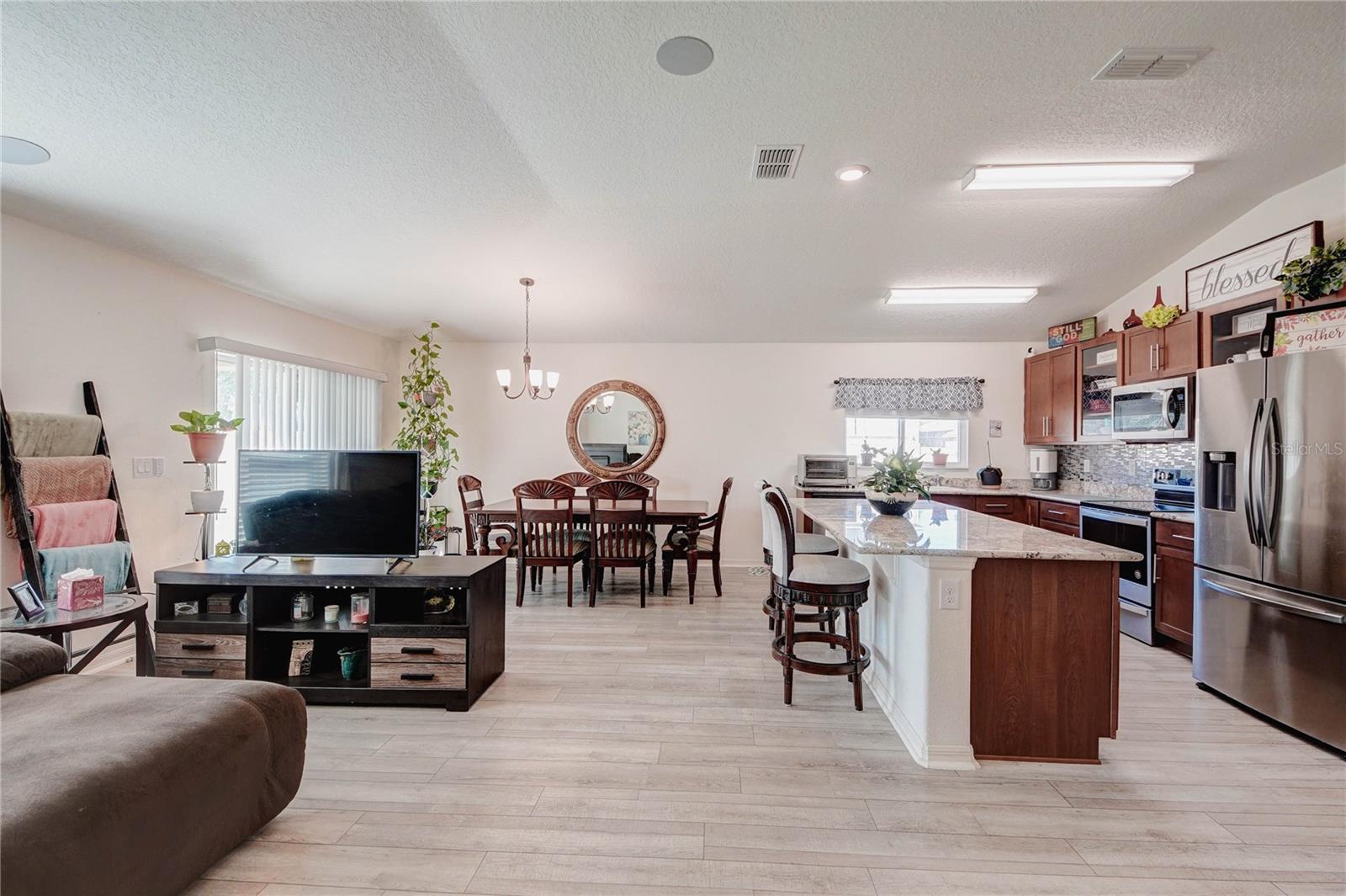 CASA BELLA - Residential