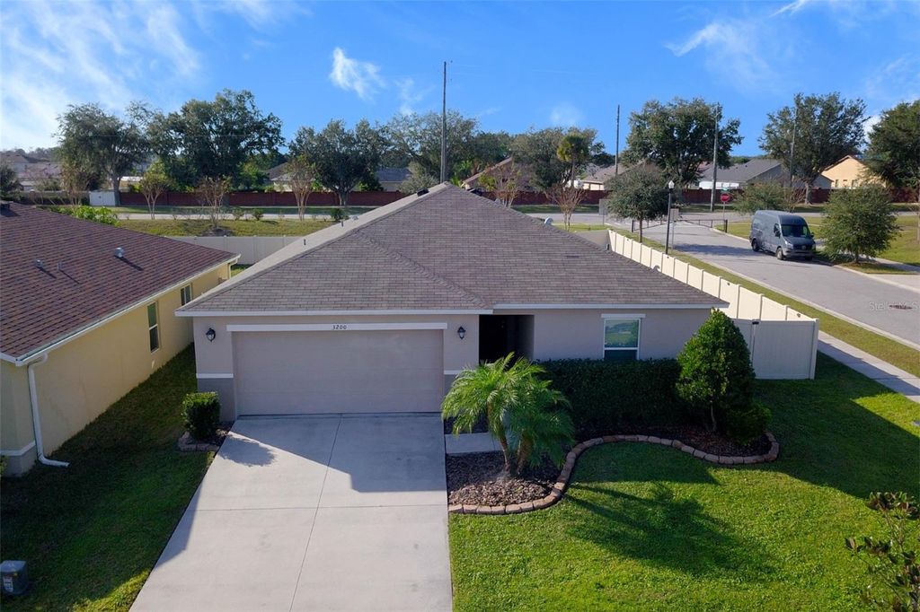 Photo of 3200 Casa Del Rey Avenue, Kissimmee, FL 34746 (MLS # O6366550)