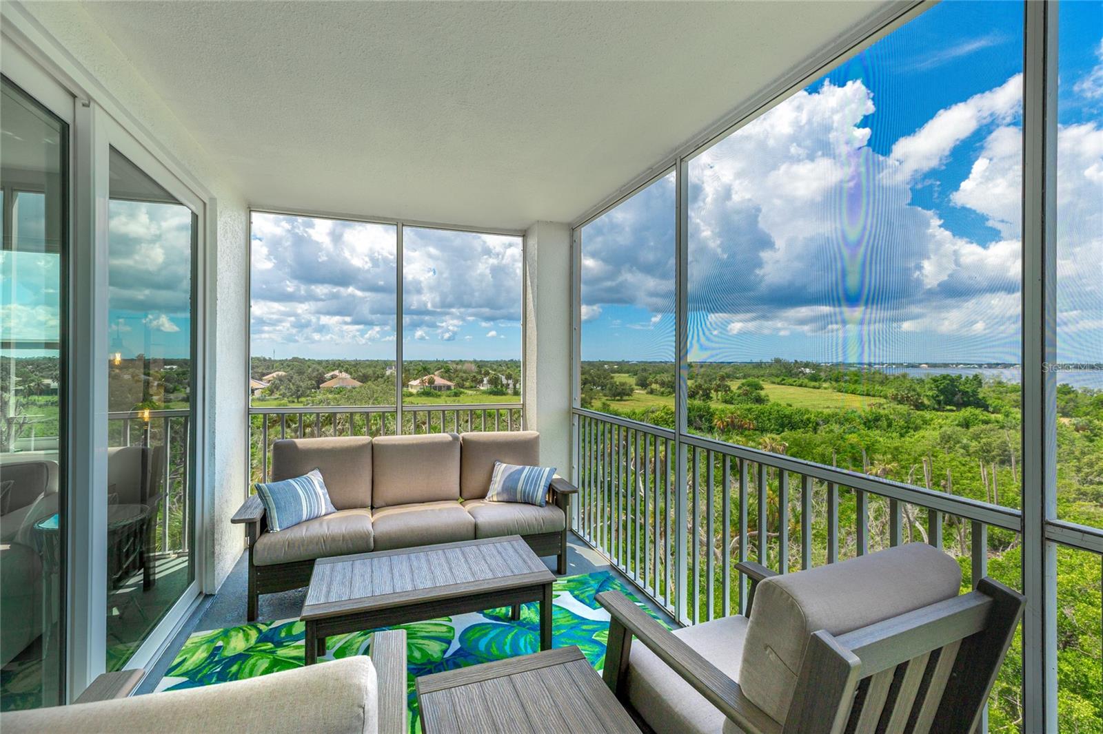 THE ESTUARIES II - Residential