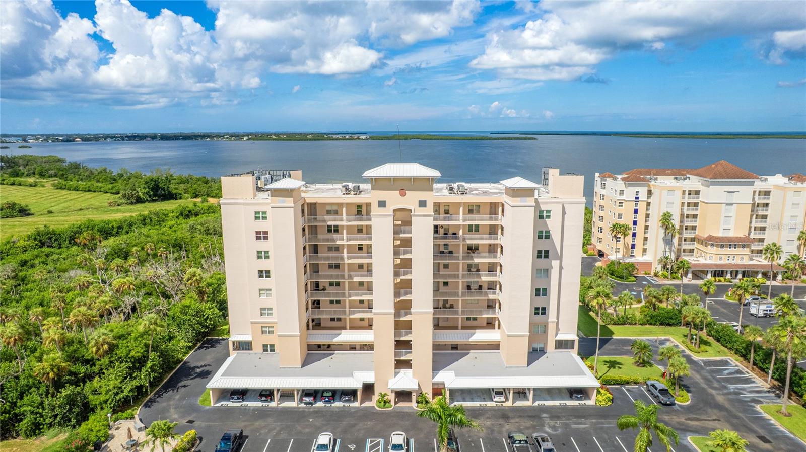 THE ESTUARIES II - Residential