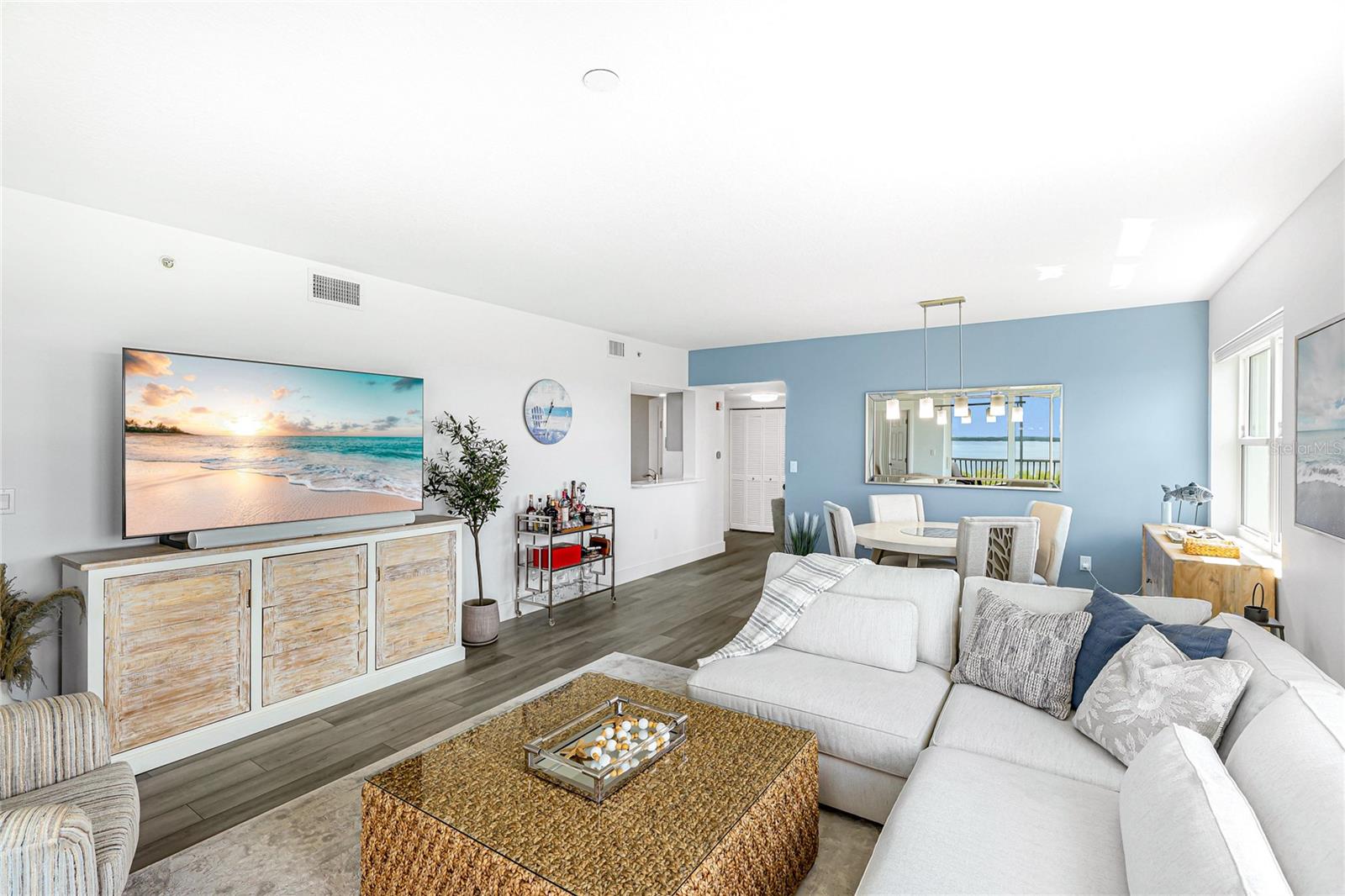 THE ESTUARIES II - Residential