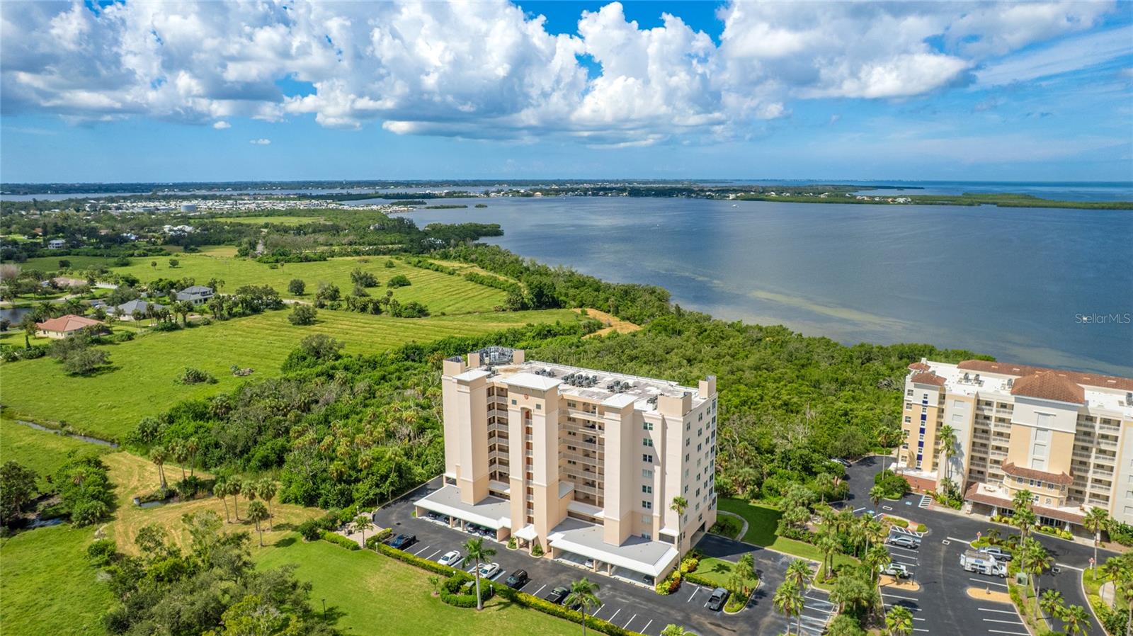 THE ESTUARIES II - Residential