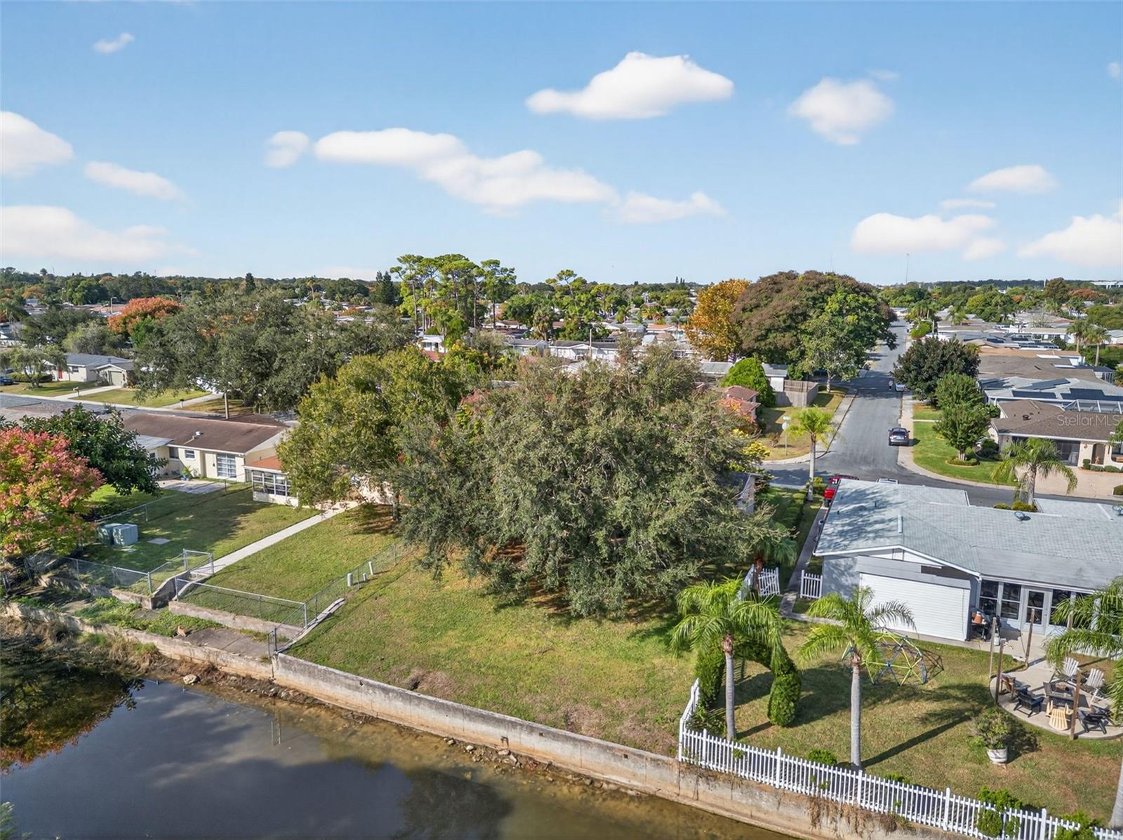 REGENCY PARK - Residential