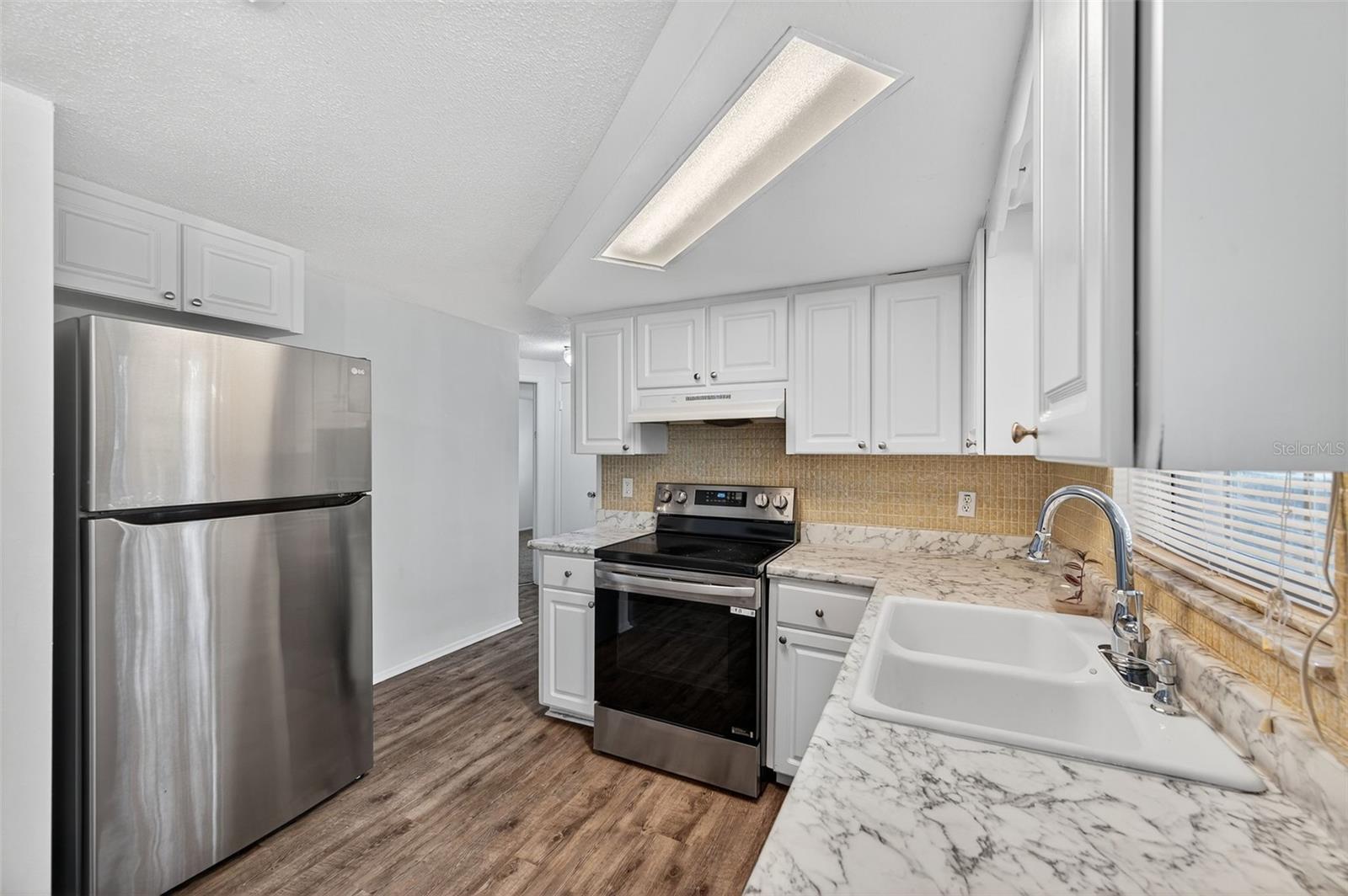 REGENCY PARK - Residential