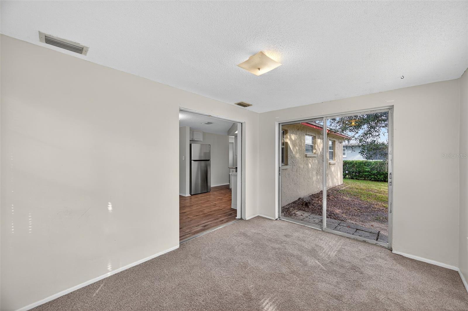 REGENCY PARK - Residential