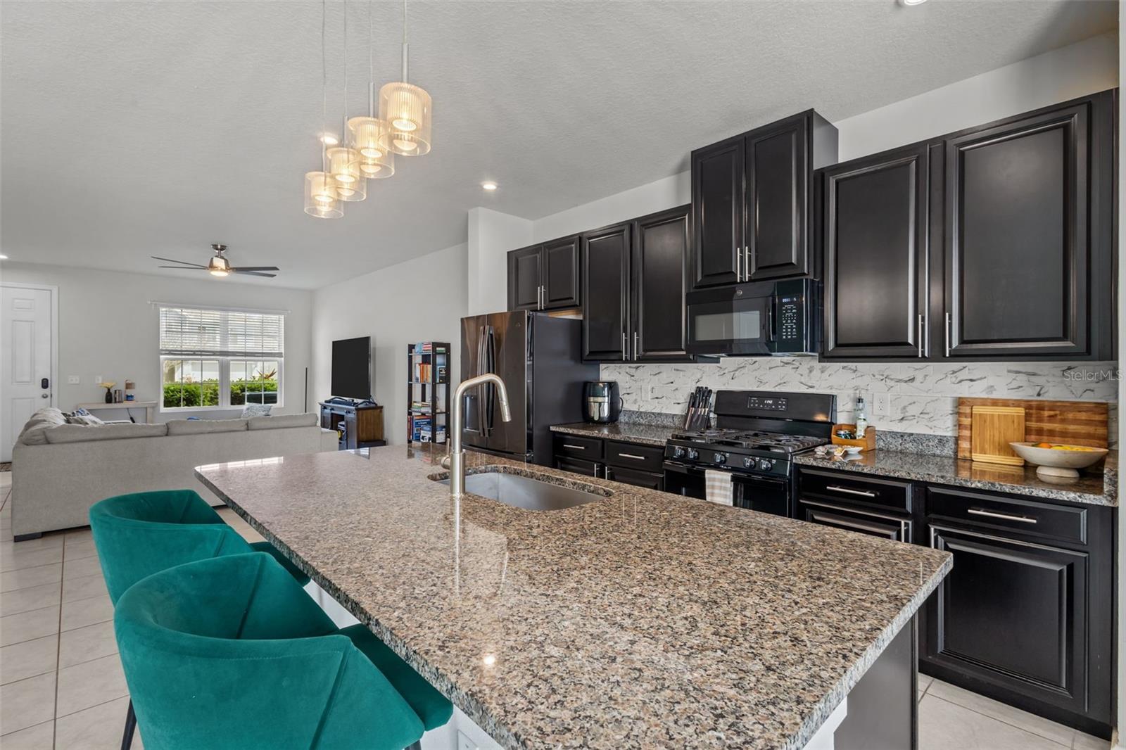 ASTURIA PH 3 - Residential