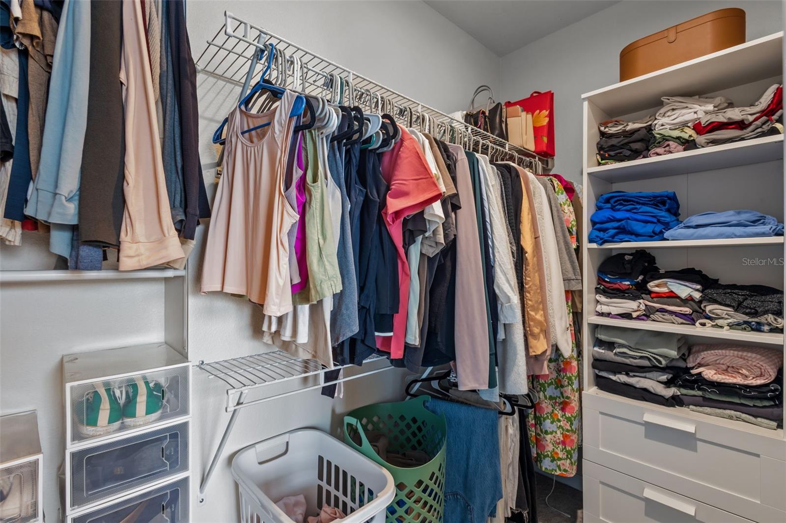 ASTURIA PH 3 - Residential