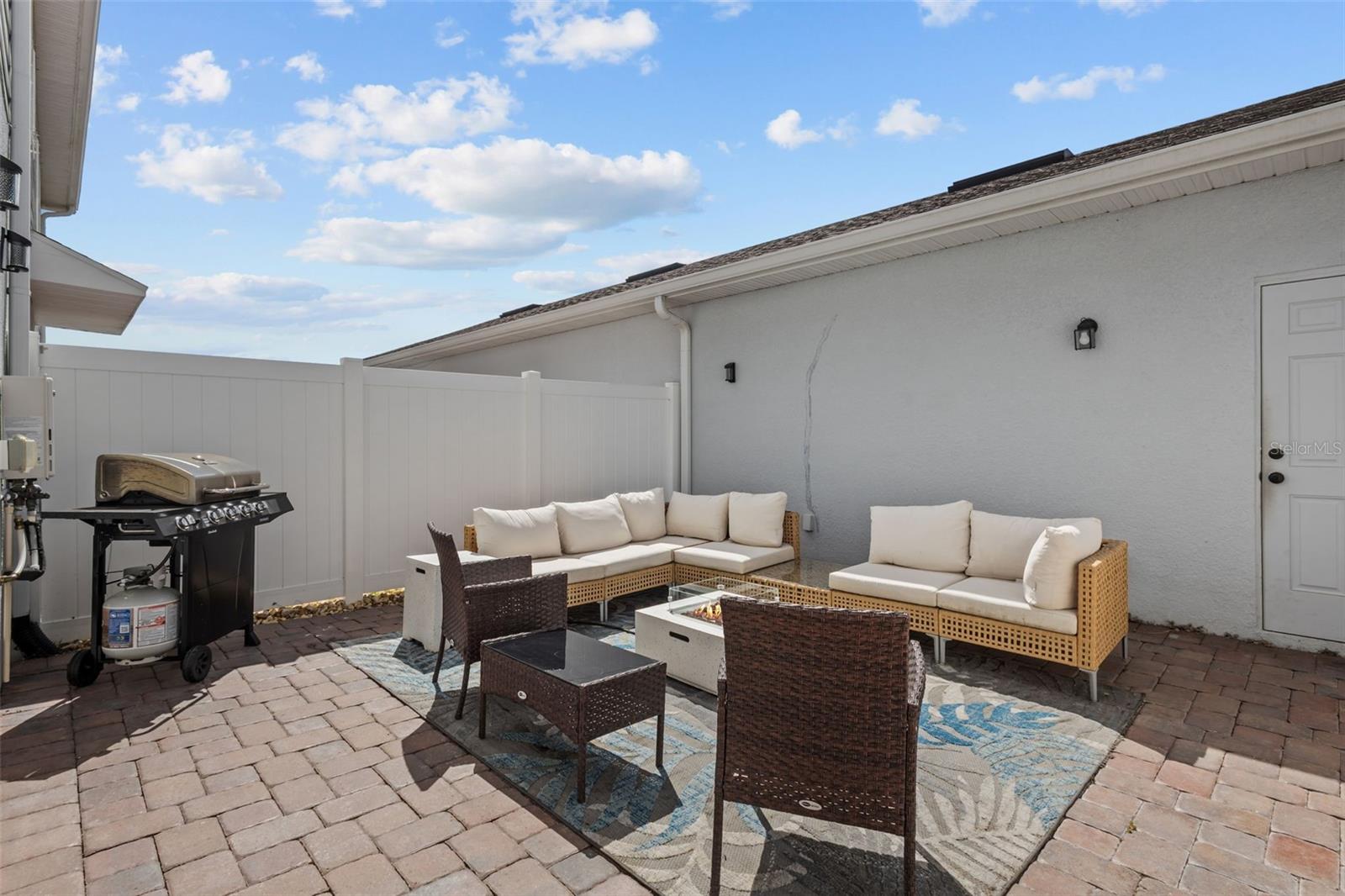 15416 CARAVAN AVENUE