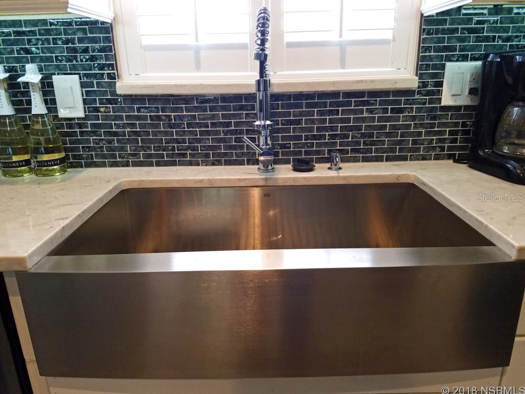 Florida Shores 01 - Residential