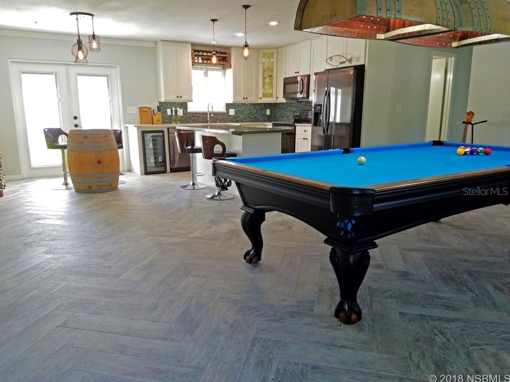 Florida Shores 01 - Residential