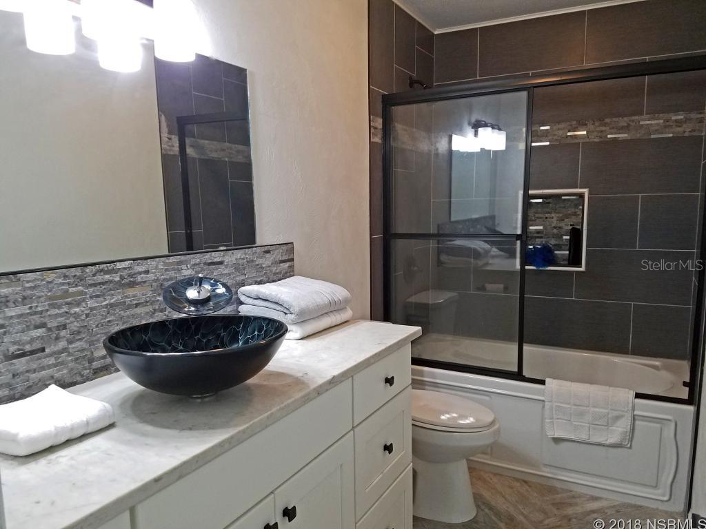 Florida Shores 01 - Residential