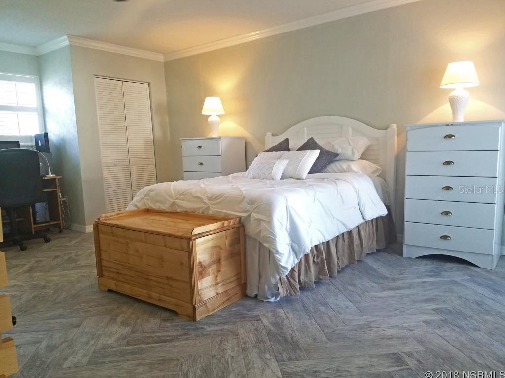 Florida Shores 01 - Residential