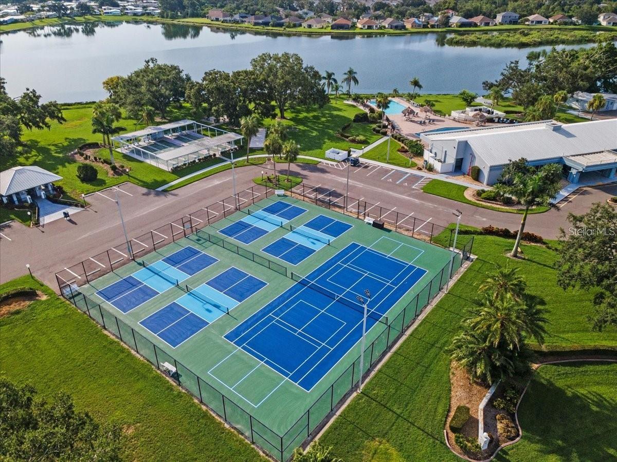 IMPERIAL LAKES ESTATES UNIT III - Residential