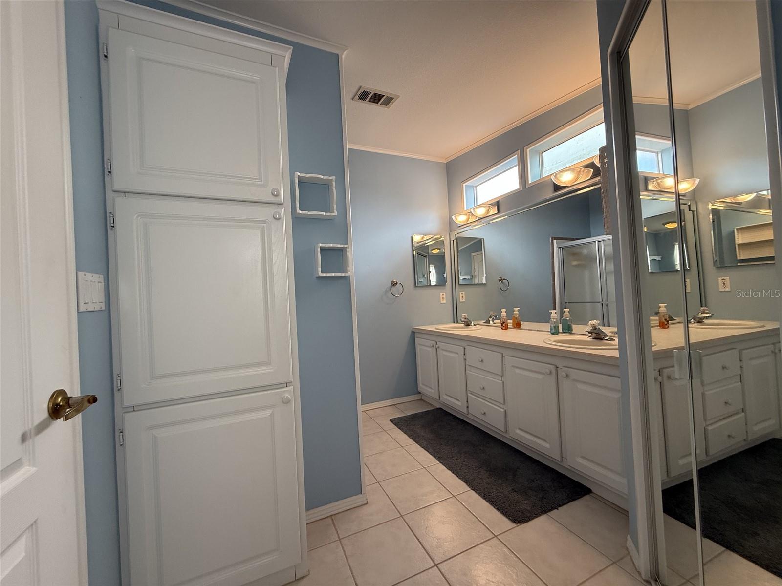 IMPERIAL LAKES ESTATES UNIT III - Residential