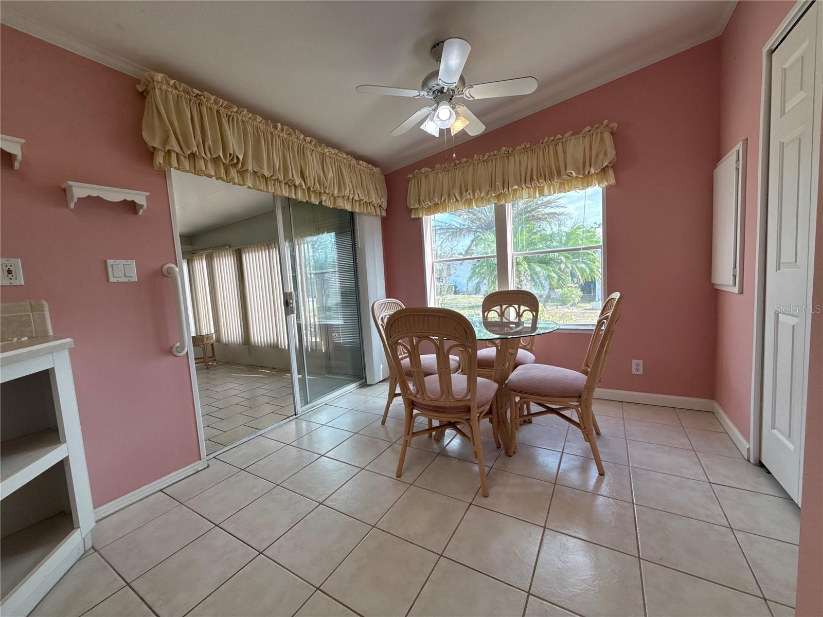 IMPERIAL LAKES ESTATES UNIT III - Residential