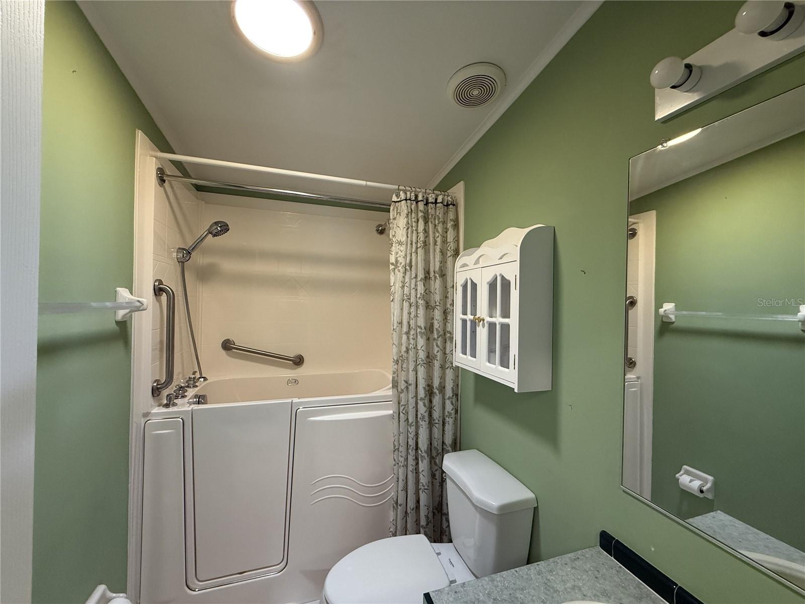 IMPERIAL LAKES ESTATES UNIT III - Residential